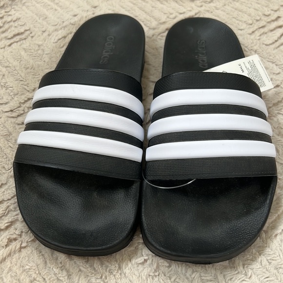 Adidas Size 12 black white Adilette Shower shoes sandals slides - Picture 3 of 16
